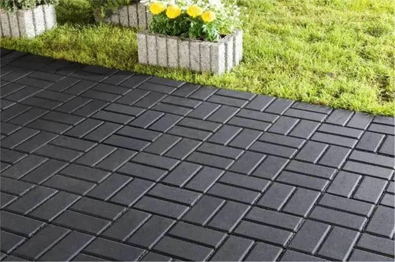 Ile kosztuje paleta kostki brukowej szarej? Sprawdź ceny i opcje