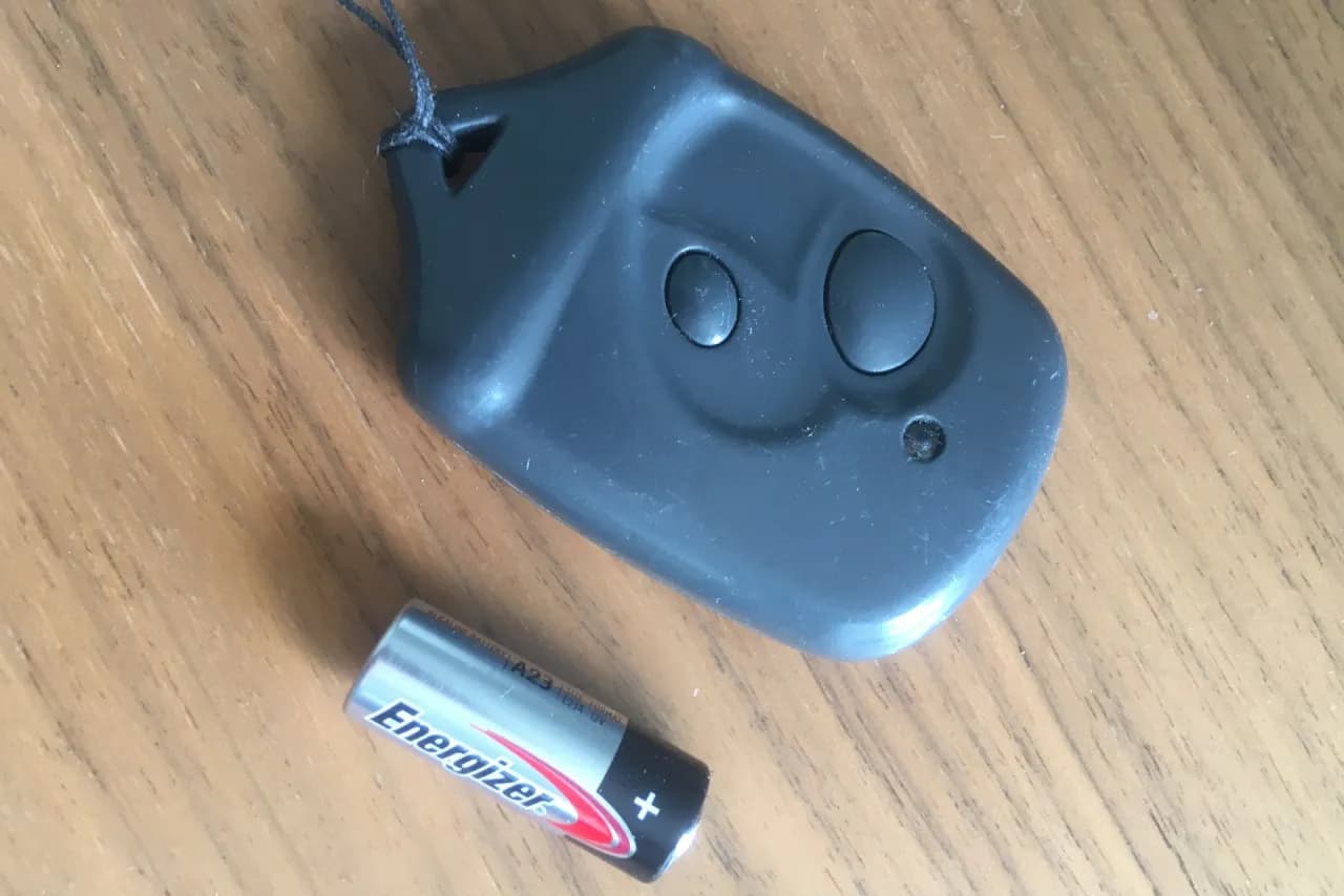 Jaka bateria do pilota do bramy? Sprawdź, jak uniknąć problemów z zasilaniem