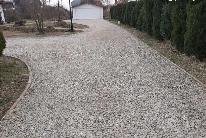 Jaki kliniec na podjazd: wybierz najlepszy materiał i oszczędzaj